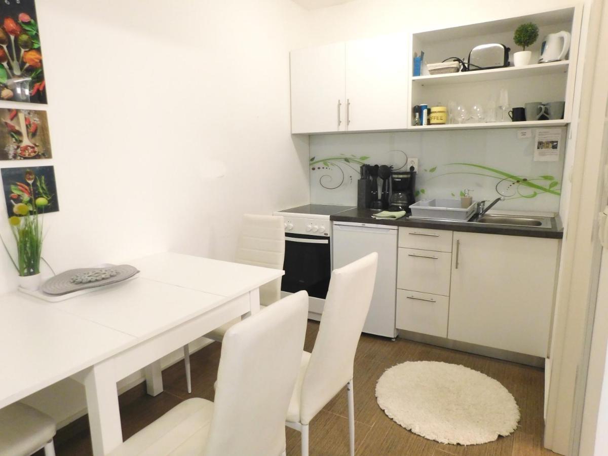 Modern Center Studio Under The Castle - Free Parking Ljubljana