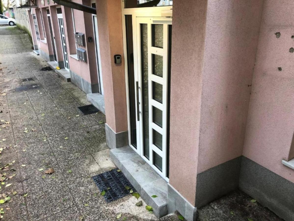Modern Center Studio Under The Castle - Free Parking Apartma